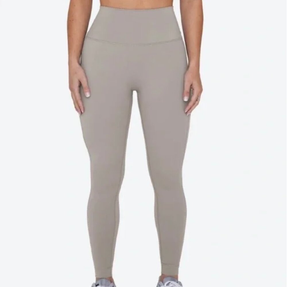 SET Active Sportbody® Leggings in Stone